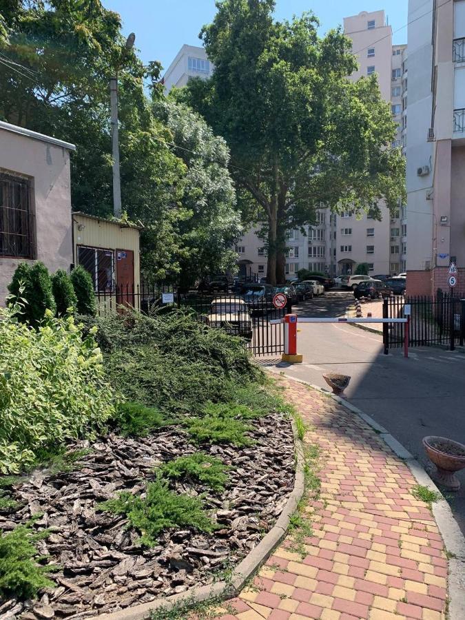 Apartments Staroportofrankovskaya & Pastera Street Odessa Ngoại thất bức ảnh