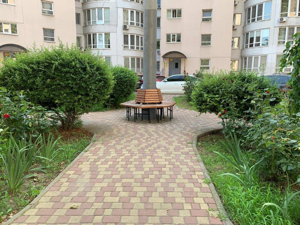 Apartments Staroportofrankovskaya & Pastera Street Odessa Ngoại thất bức ảnh