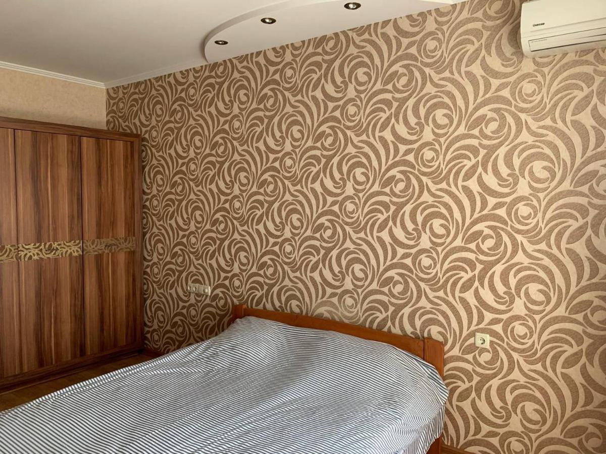 Apartments Staroportofrankovskaya & Pastera Street Odessa Ngoại thất bức ảnh